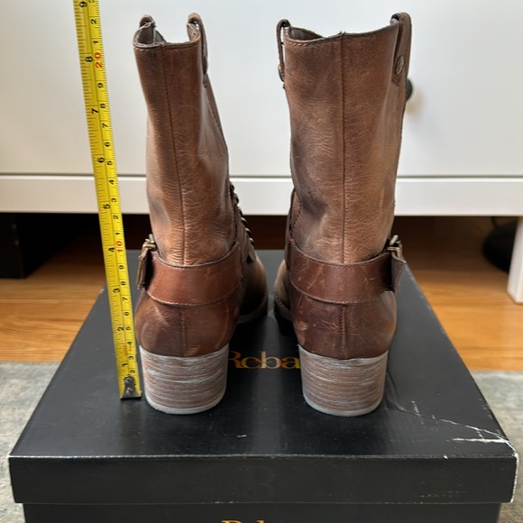 Reba Western Bootie, size 7 - Picture 3 of 6